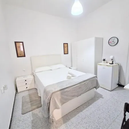 Solyluna Homestay Barcelona